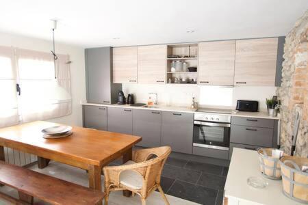 Apartament Central Amb Terrassa ألب المظهر الخارجي الصورة